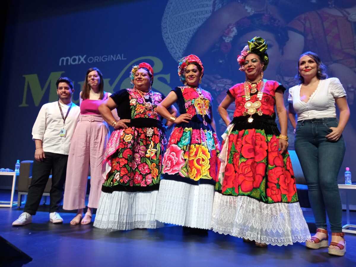 Elvis Guerra, Khrystal  Quino y Felina Santiago, protagonistas de la cinta (Enrique Vázquez)