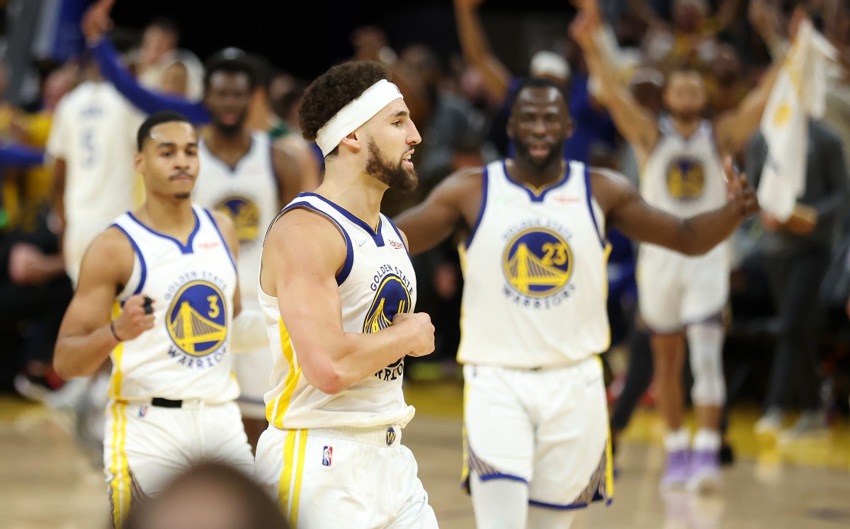 Warriors apalean a Celtics y están a un triunfo de ser campeones de la NBA (AP)