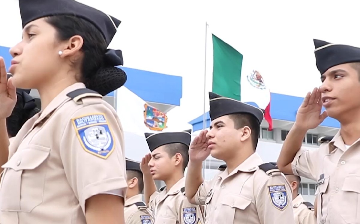 Bachillerato Militarizado en Reynosa. (Especial)