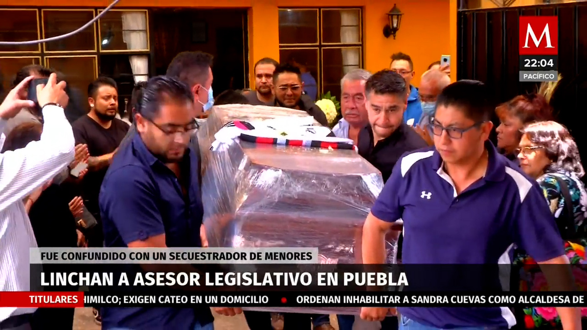 Con mariachis, despiden a ex asesor linchado en Puebla