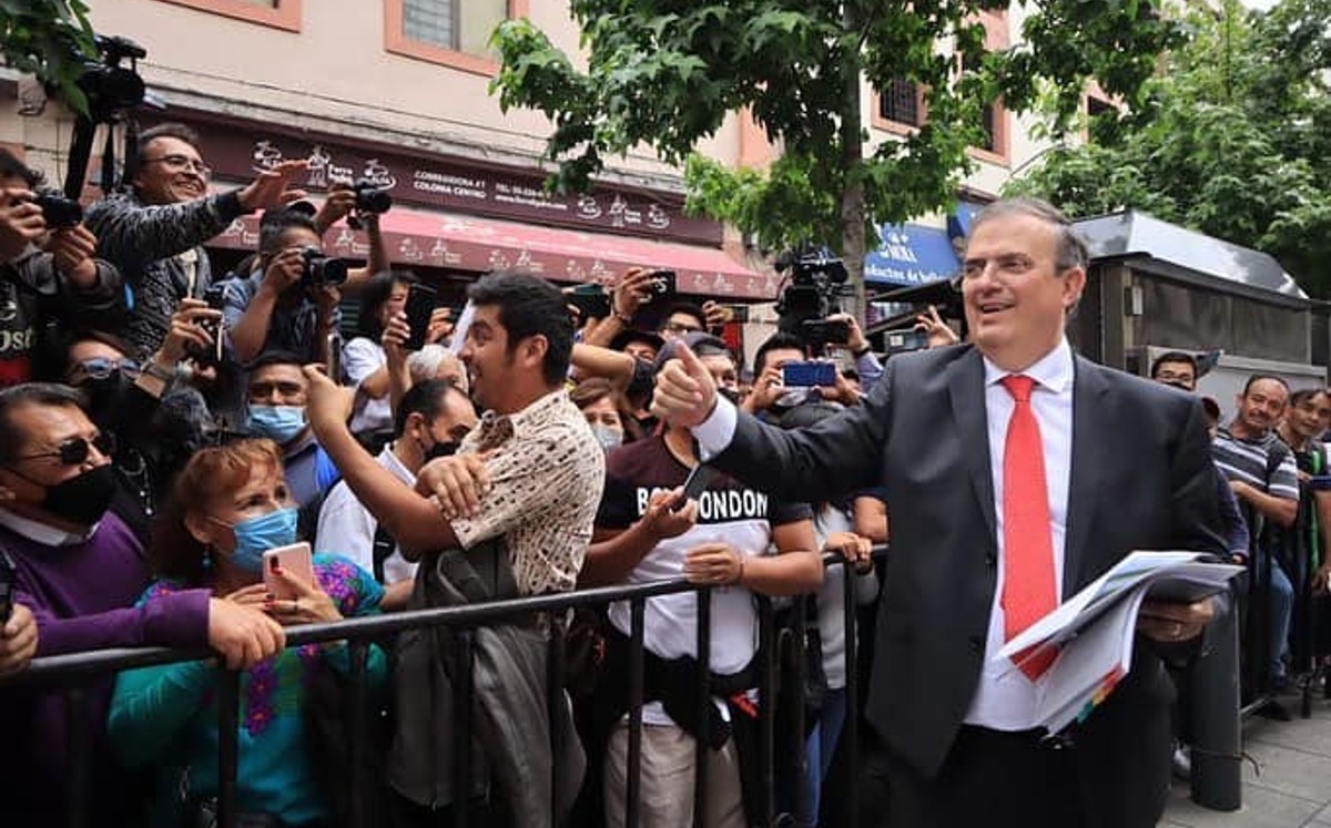 El crecimiento de la violencia en México, ligado a la derogación de una ley en EU, sostuvo Ebrard.| Facebook
