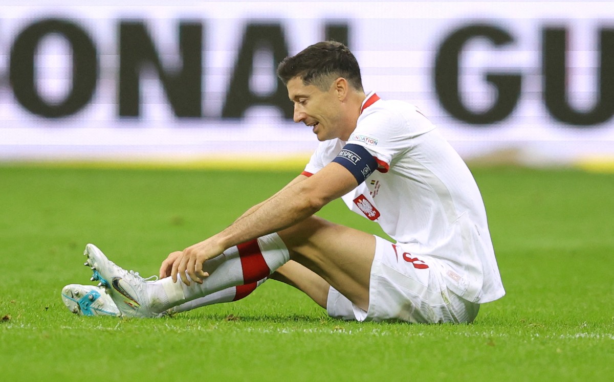 El fichaje de Robert Lewandowski se complica para el Barcelona (Reuters)