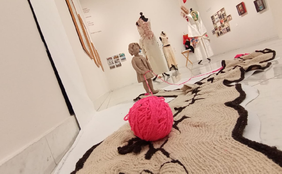 La exposición reúne obras de 19 artistas diferentes. | Aranxa Albarrán