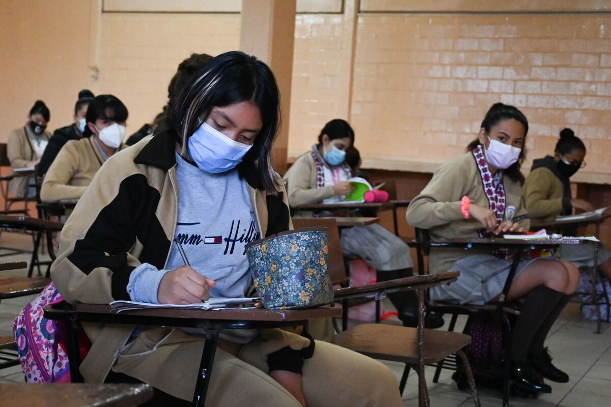 La medida es para evitar que se ponga en riesgo a los estudiantes. (Cuartoscuro)