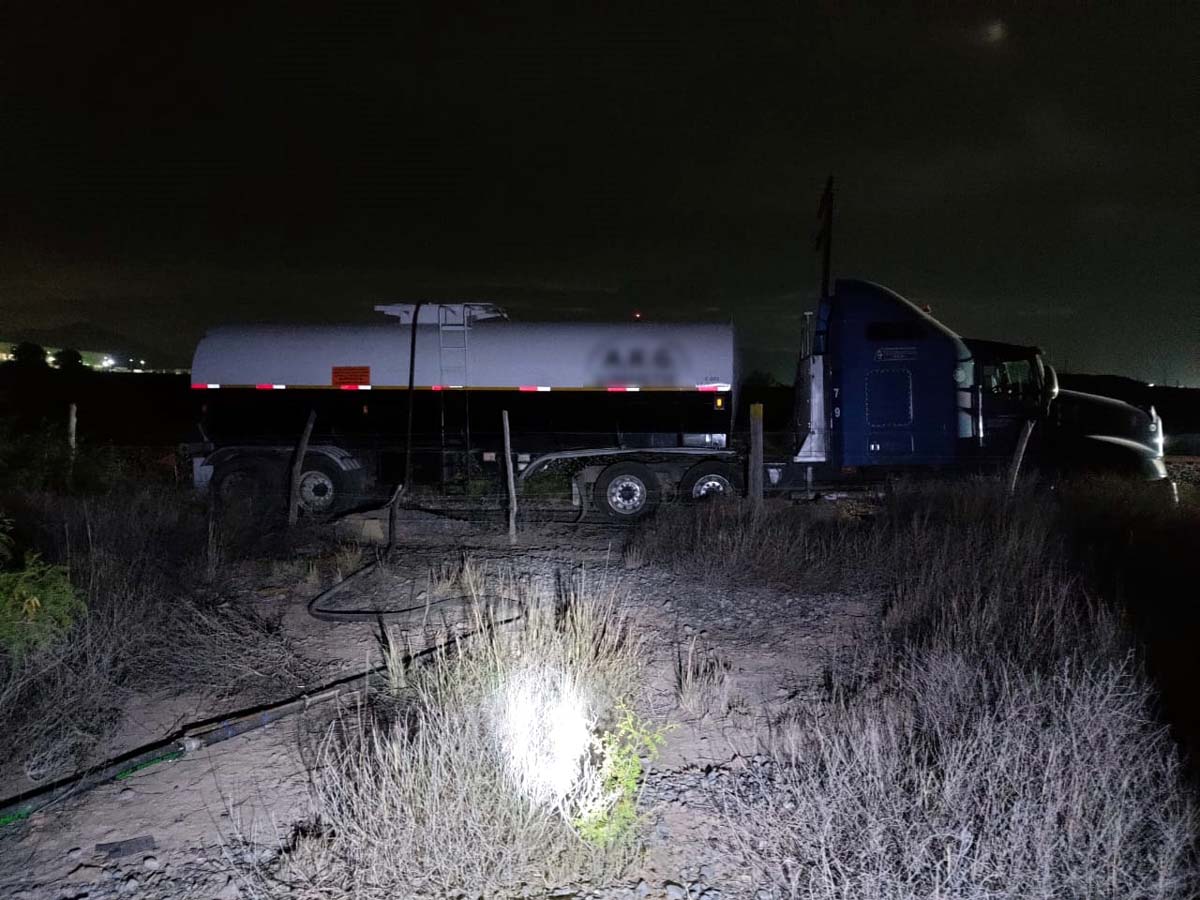 Toma clandestina de huachicoleo en Coahuila. (Especial)