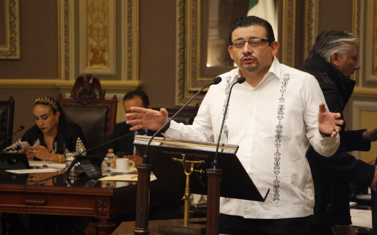 Eduardo Alcántara | Melanie Torres