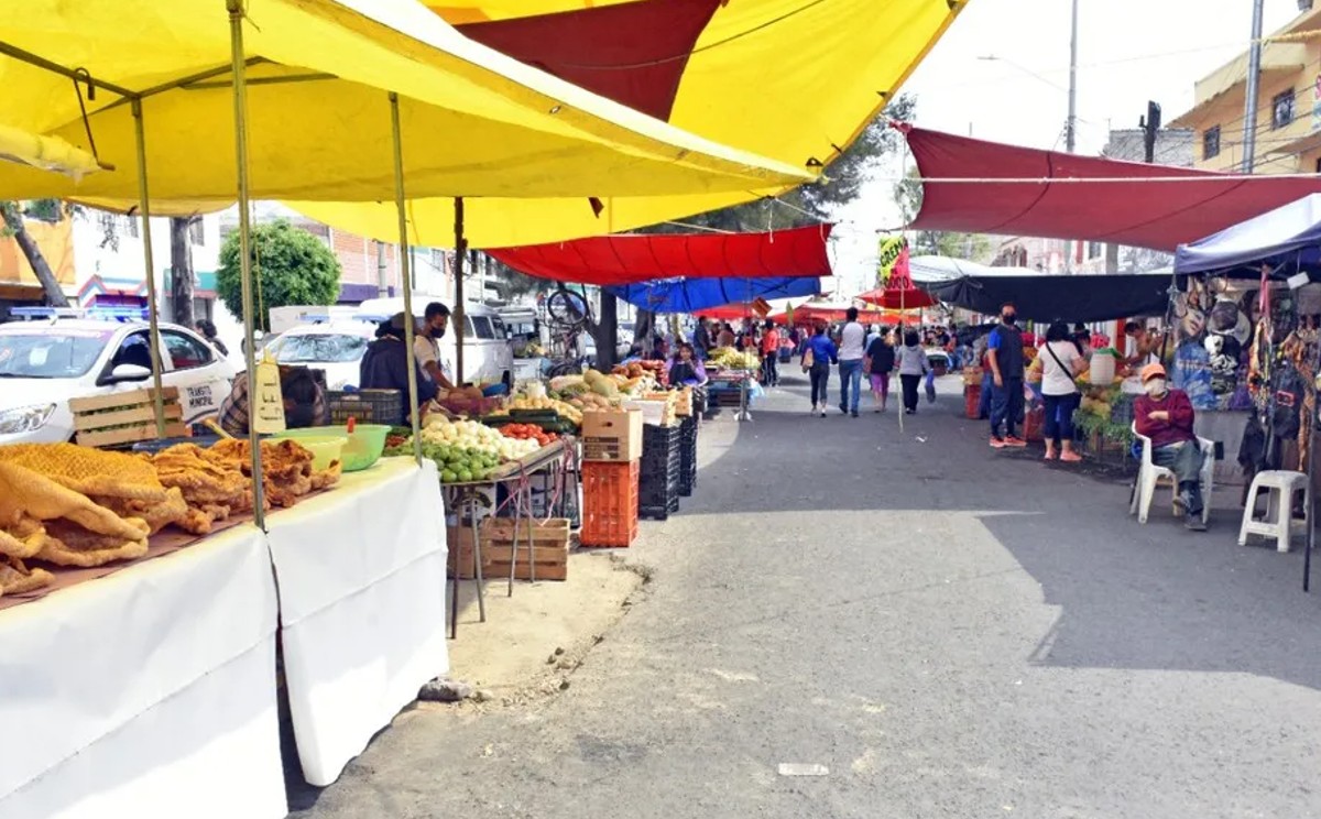 Emprenden migrantes “tianguis haitiano” en  Reynosa