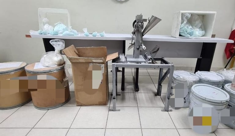 Las sustancias, el detenido y el inmueble quedaron a disposición del Ministerio Público de la Federación