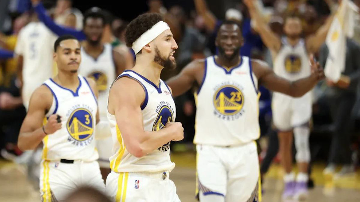 Warriors apalean a Celtics y están a un triunfo de ser campeones
