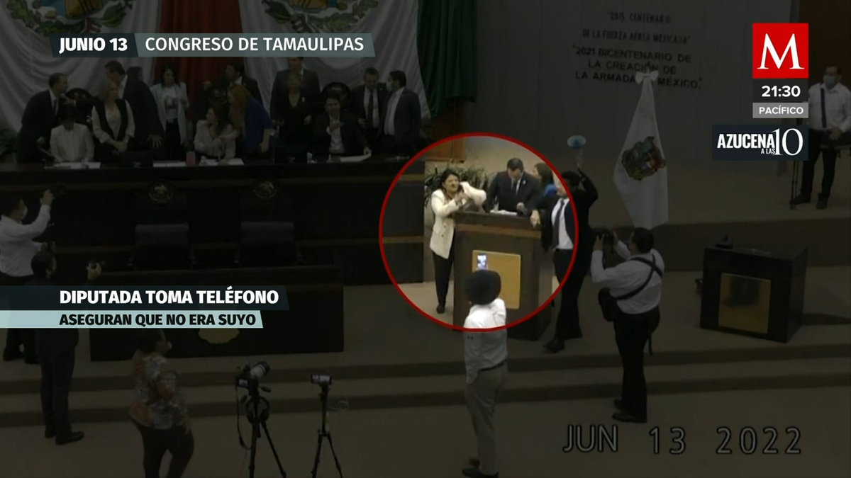 Acusan de robar teléfono de diputado panista a Úrsula Salazar Mojica