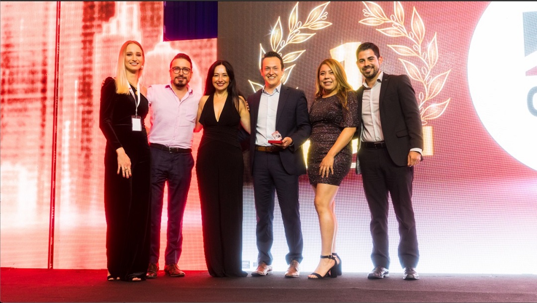 La empresa regiomontana obtuvo el primer lugar en la categoría de Nacionales de 50 a 500 colaboradores. (Cortesía)
