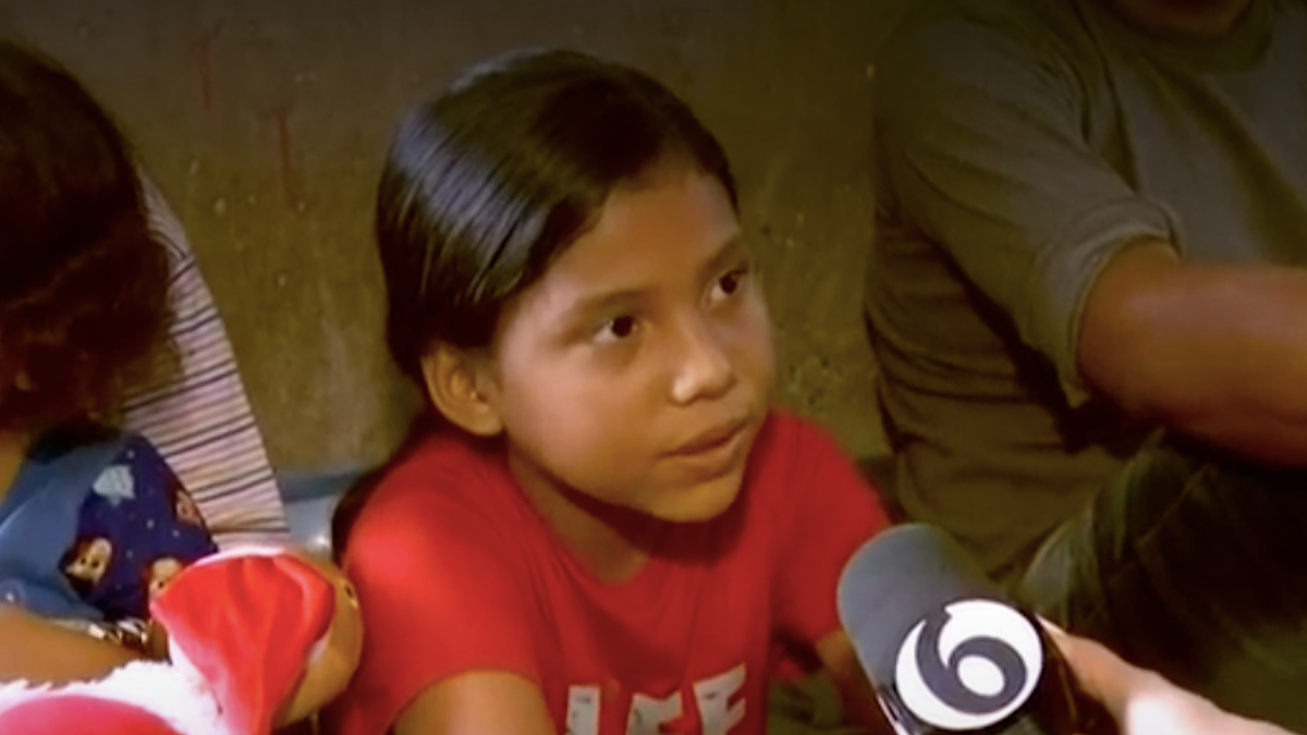 Menores migrantes llegan a Nuevo León junto con sus padres