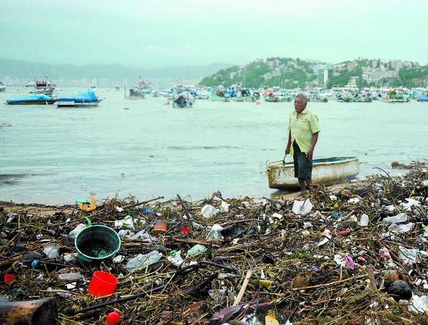 Playa de la Bahía de Santa Lucía, Acapulco. AFP