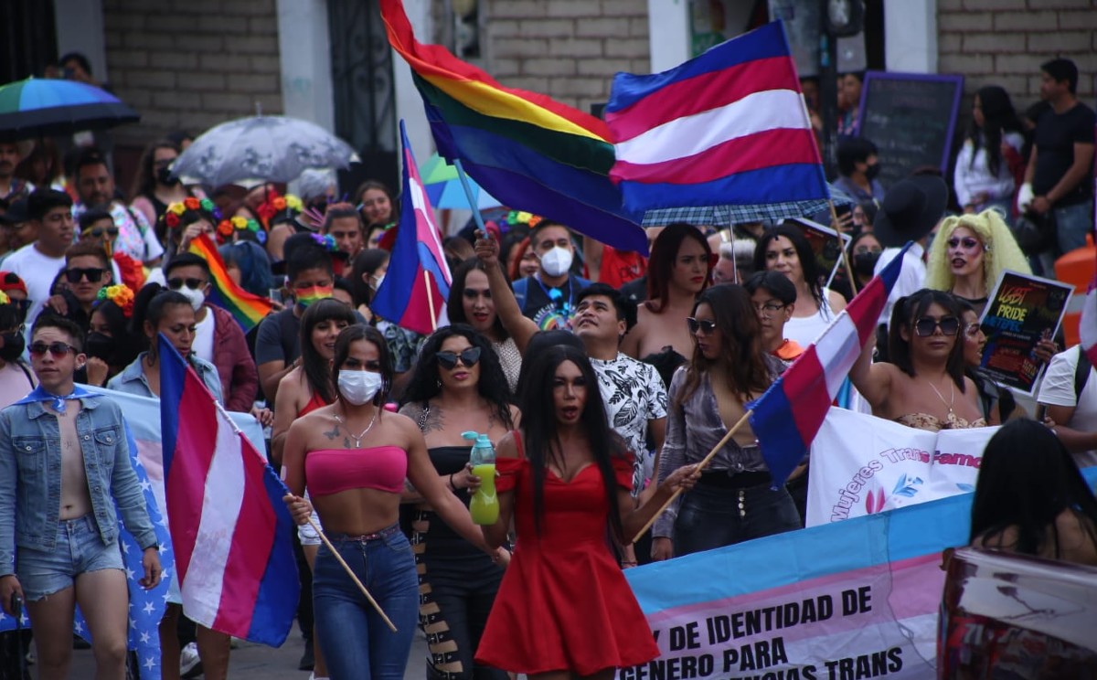 "La Marcha LGBTTTIQ+ en Metepec tuvo la participación de aproximadamente 500 personas" | Tania Contreras.