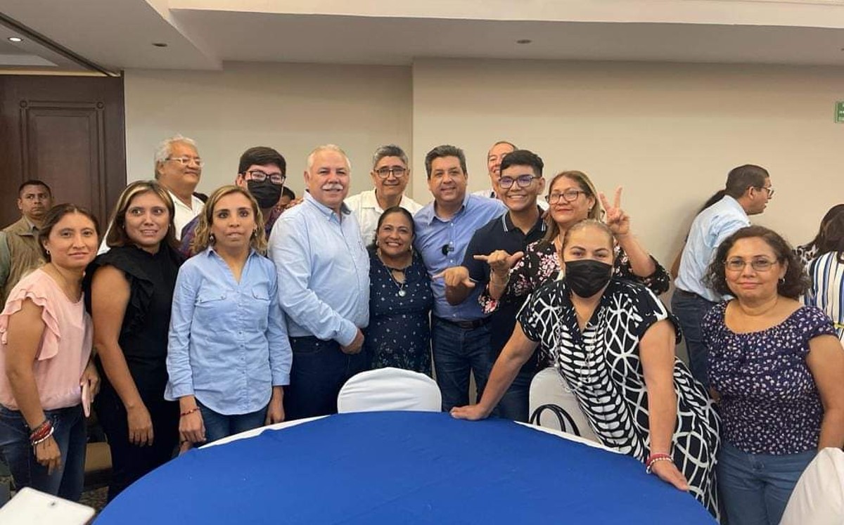Se reúne Cabeza de Vaca y César Verastegui con militancia de Tampico