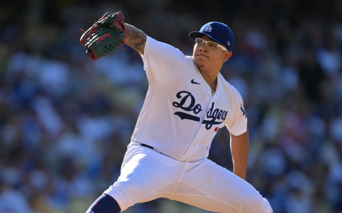 Julio Urías consigue su cuarto triunfo de la temporada en Grandes Ligas (Reuters)