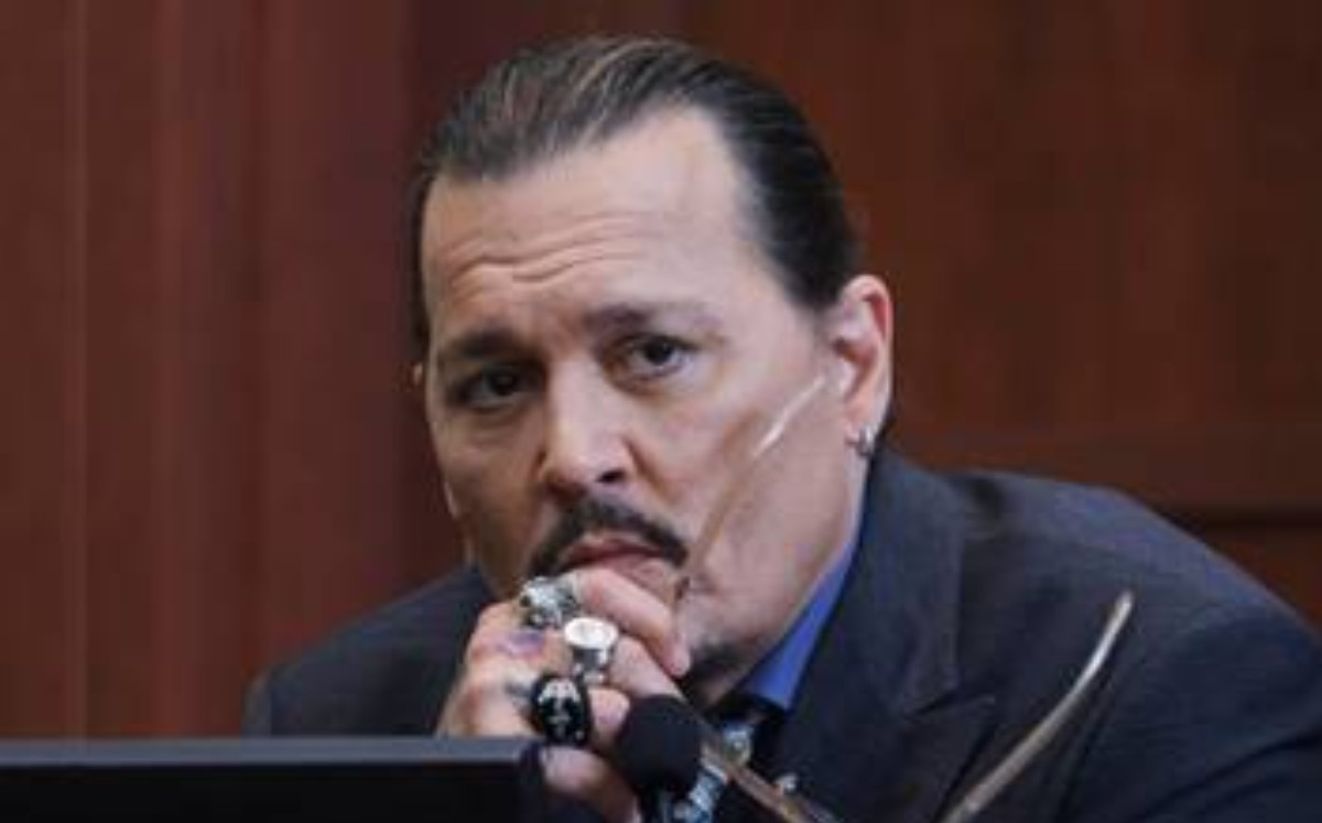 Johnny Depp cambia de look | ESPECIAL