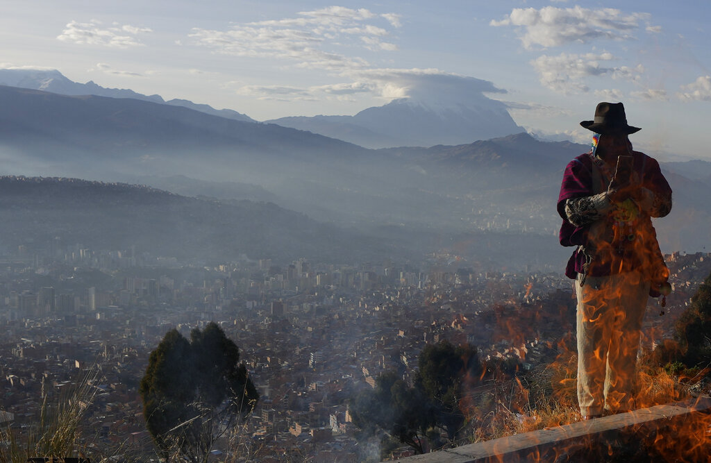La llegada del Año Nuevo Andino ocurre en el solsticio de invierno (austral), con el que cambia de estación el año. (AP)