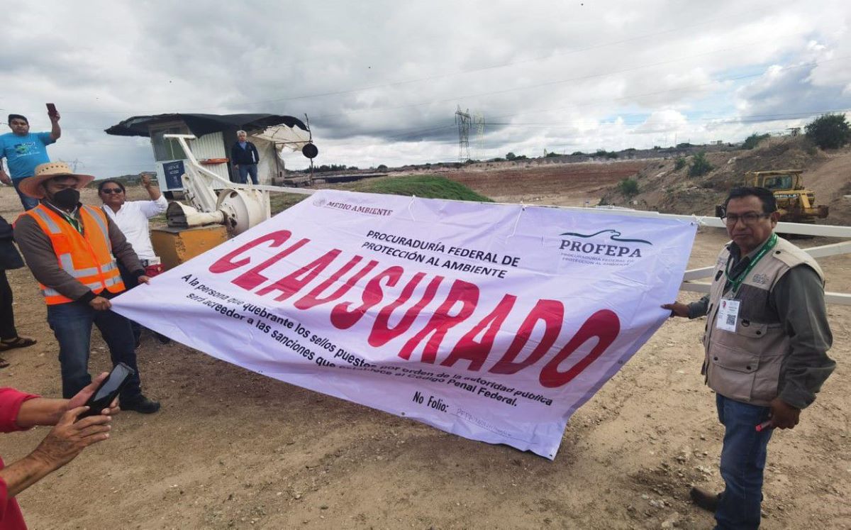 Tras el asesinato de un activista Profepa clausura basurero. | Especial