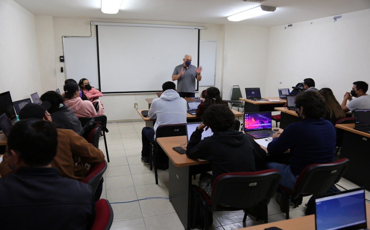 Comienza el Verano de Investigación en Astrofísica del INAOE (VIAI 2022)