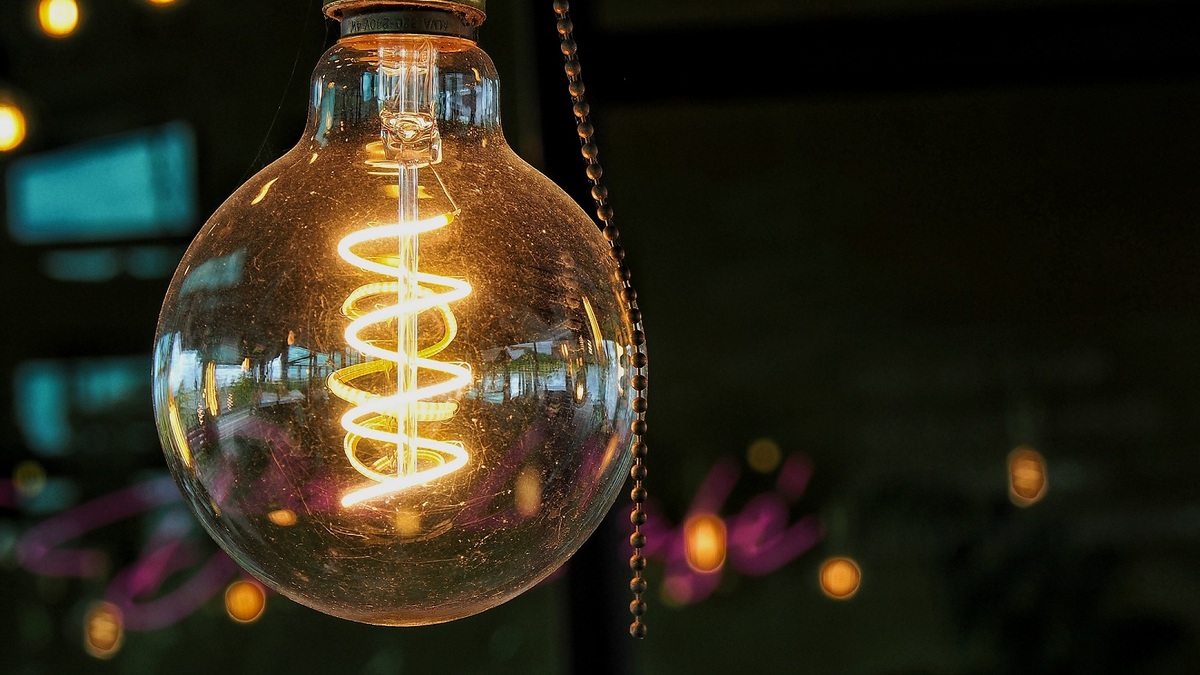 El corte de luz en la Península de Yucatán inició desde la mañana, informó la CFE. | Shutterstock