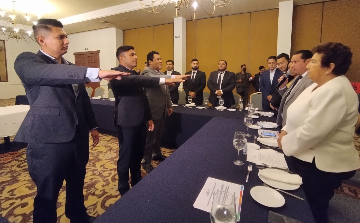 El Grupo Alianza Empresarial de Tamaulipas renovó su directiva. | Foto: Víctor Durán
