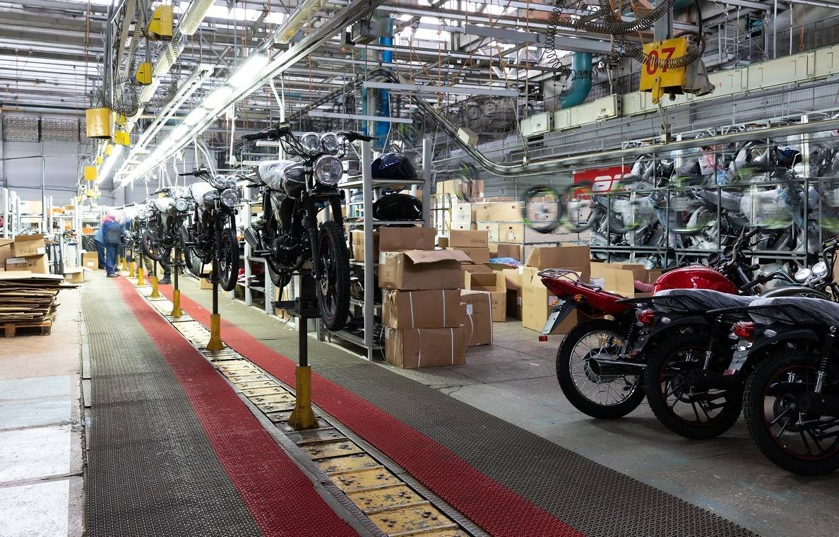Línea de producción de motocicletas. (Foto: Shutterstock)