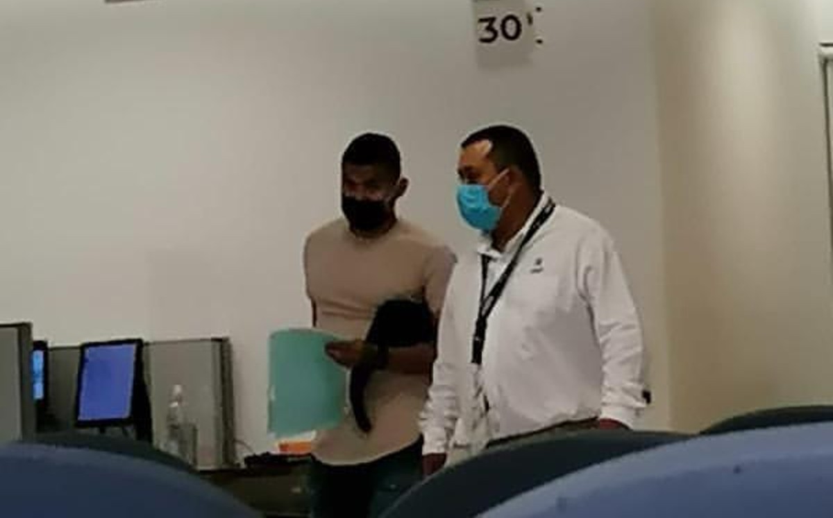 Orbelín Pineda está en Guadalajara (Especial)