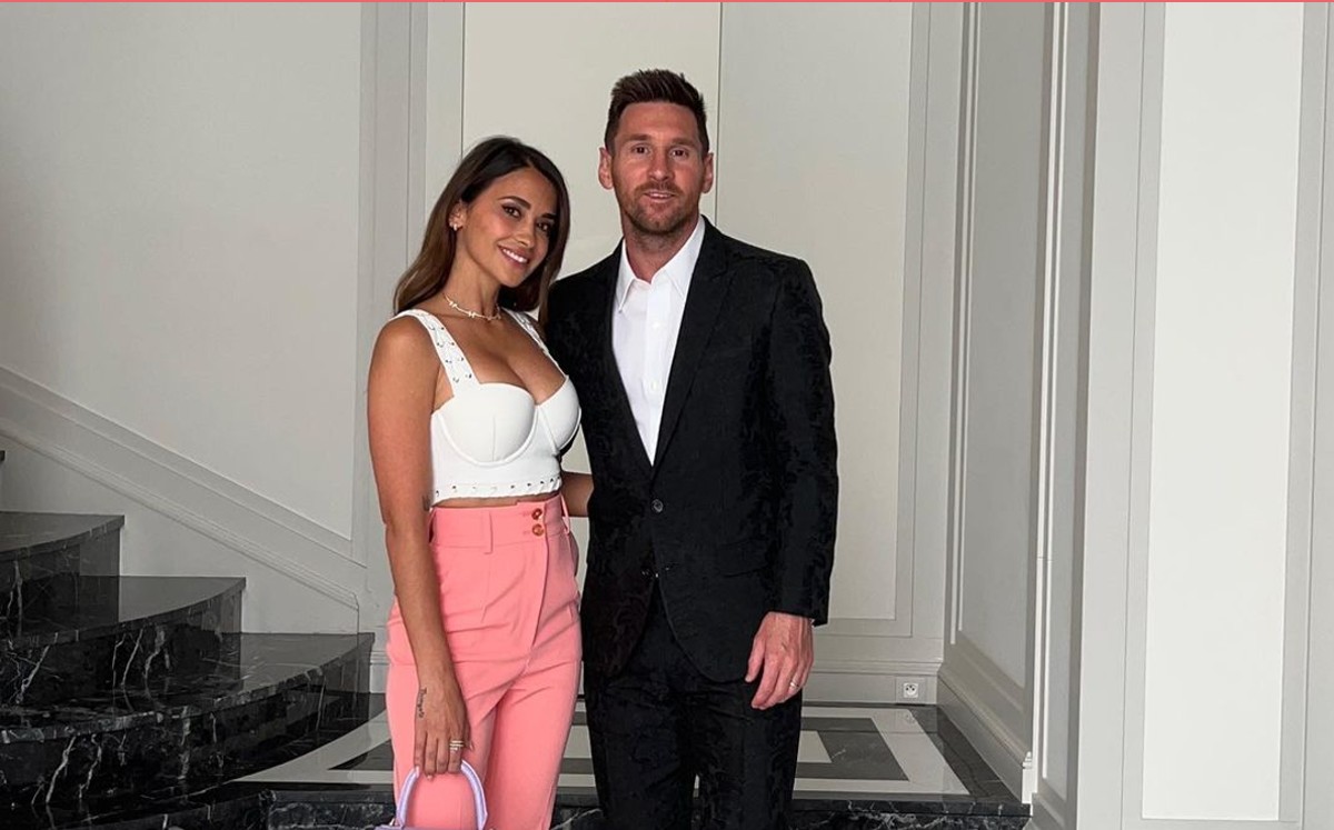 La amorosa felicitación de Antonela Roccuzzo a Lionel Messi por su cumpleaños (Instagram @antonelaroccuzzo)