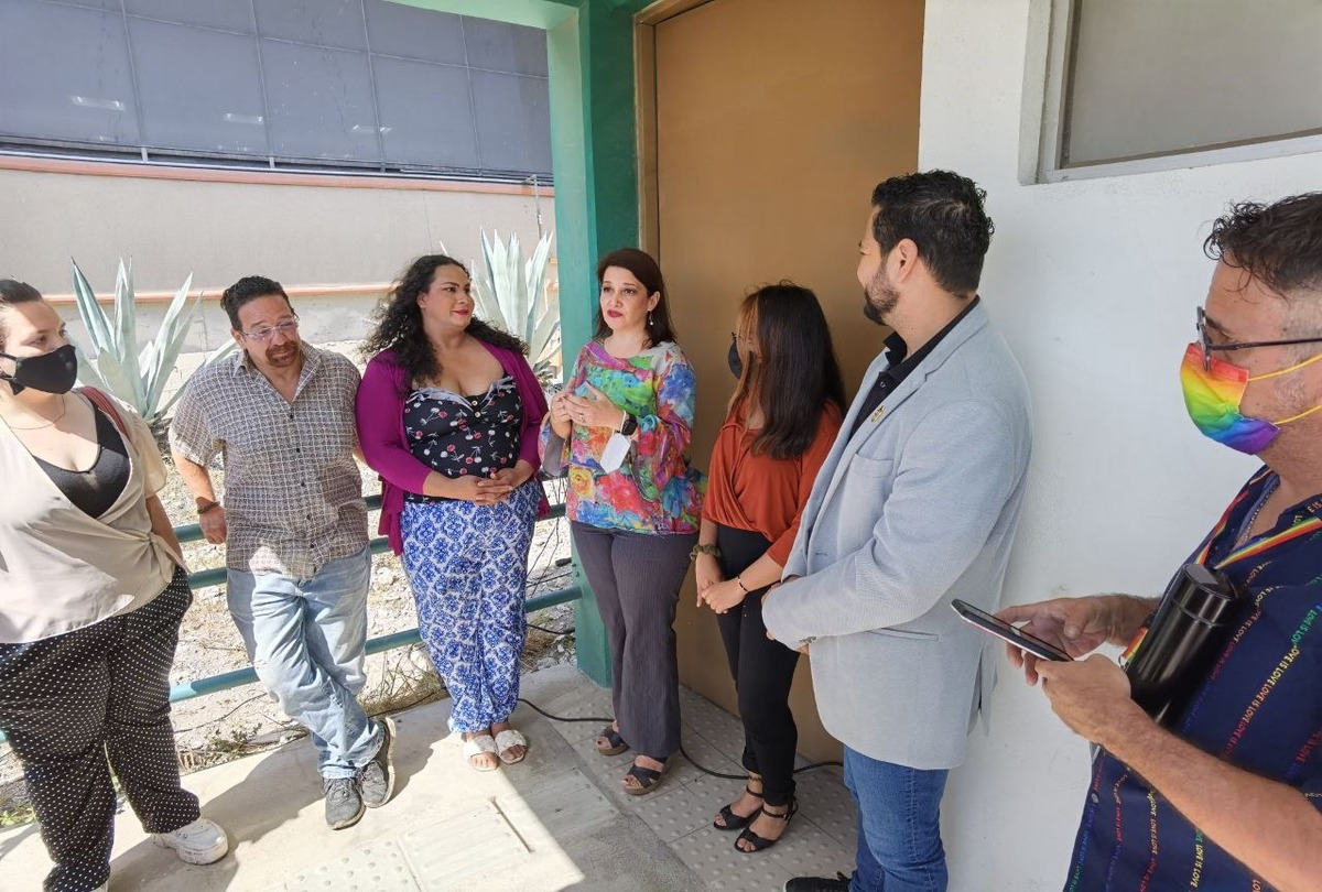 Inauguran primer sanitario estudiantil sin distinción de género en Santa Catarina