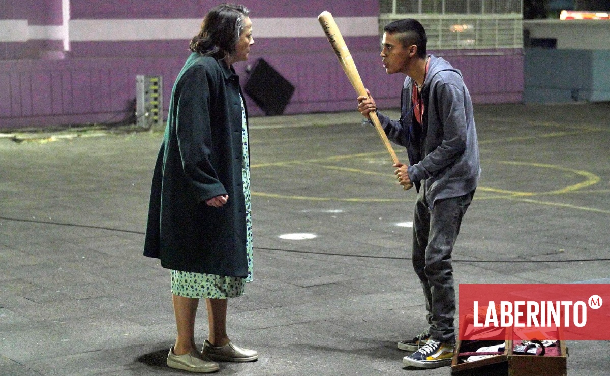 Nora Velázquez y Benny Emmanuel en 'Cosas imposibles'. (Alebrije Cine y Video)