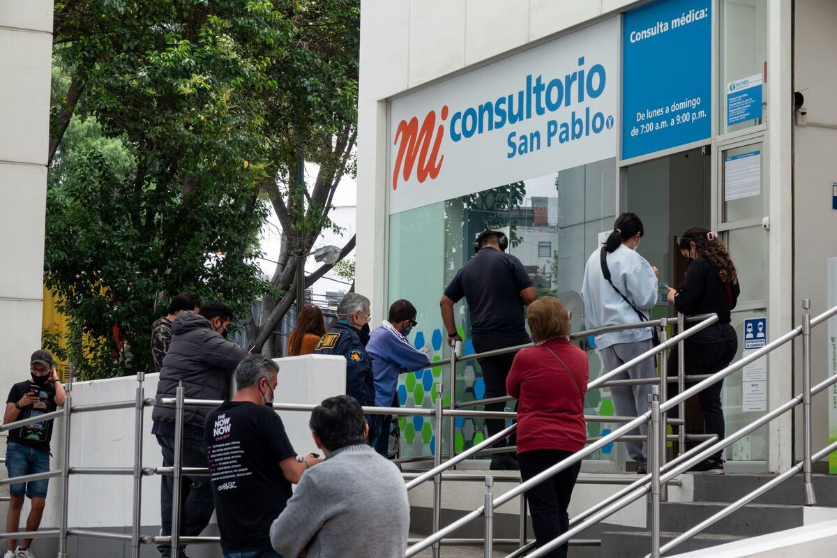 Personas se realizan pruebas de covid-19. (Cuartoscuro)