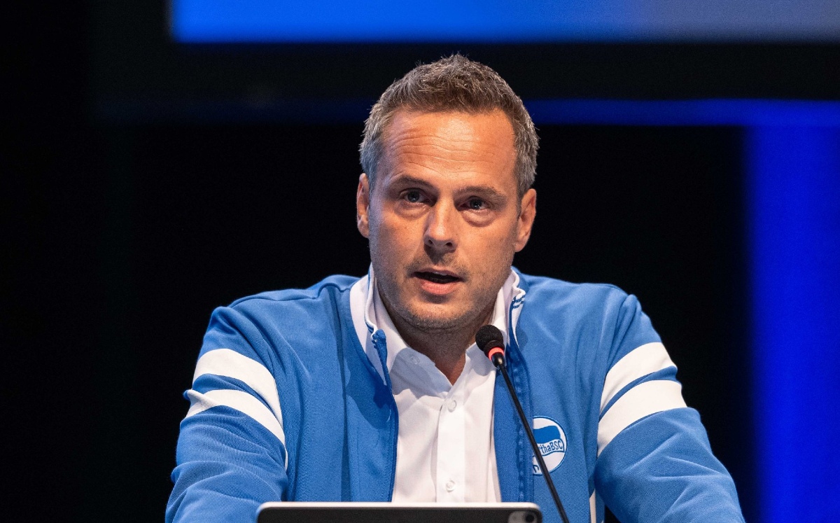 Ex ultra es elegido como el nuevo presidente del Hertha Berlín (Twitter @HerthaBSC)
