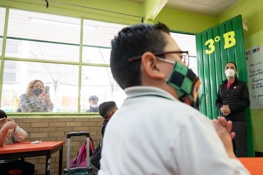 Claudia Sheinbaum visita escuela primaria | especial