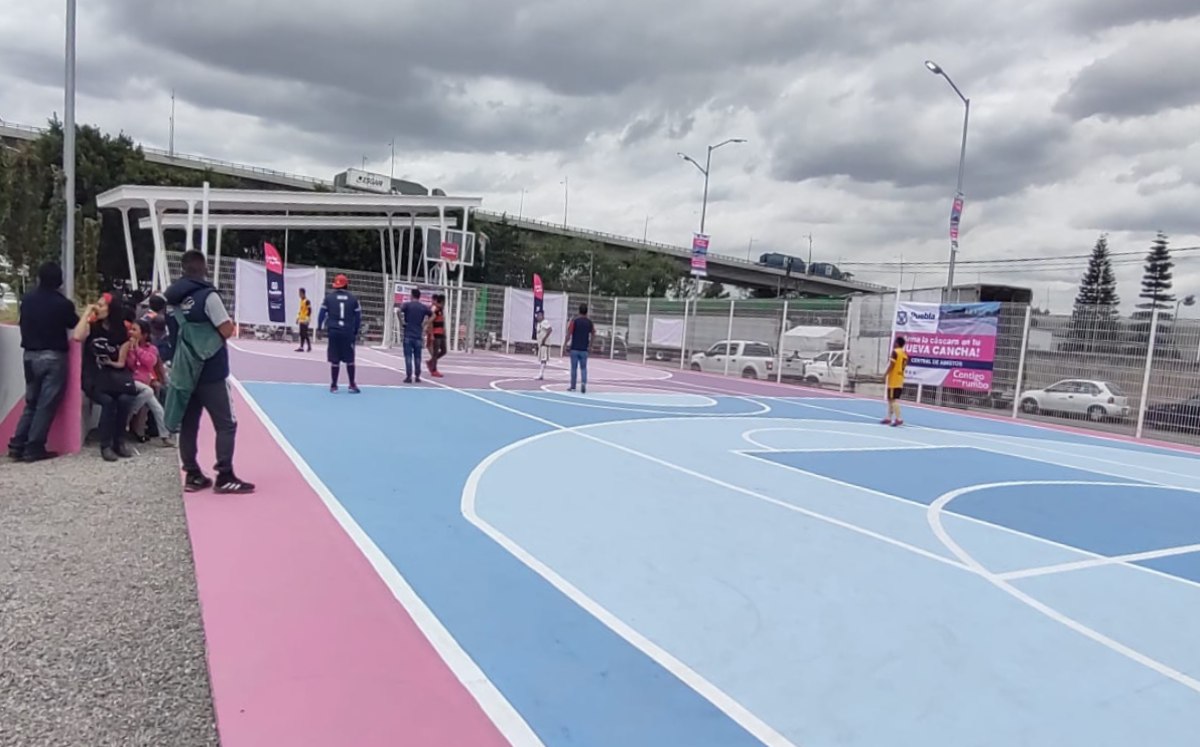 Entregan parque y cancha multiusos en la Central de Abasto | Especial