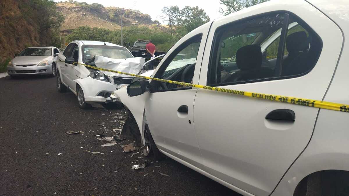 Mujer fallece tras accidente en carretera a Colotlán (Cortesía)