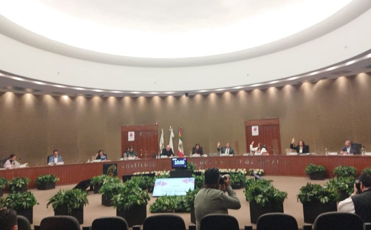 Aprueban la reforma en IEEM. | Especial.