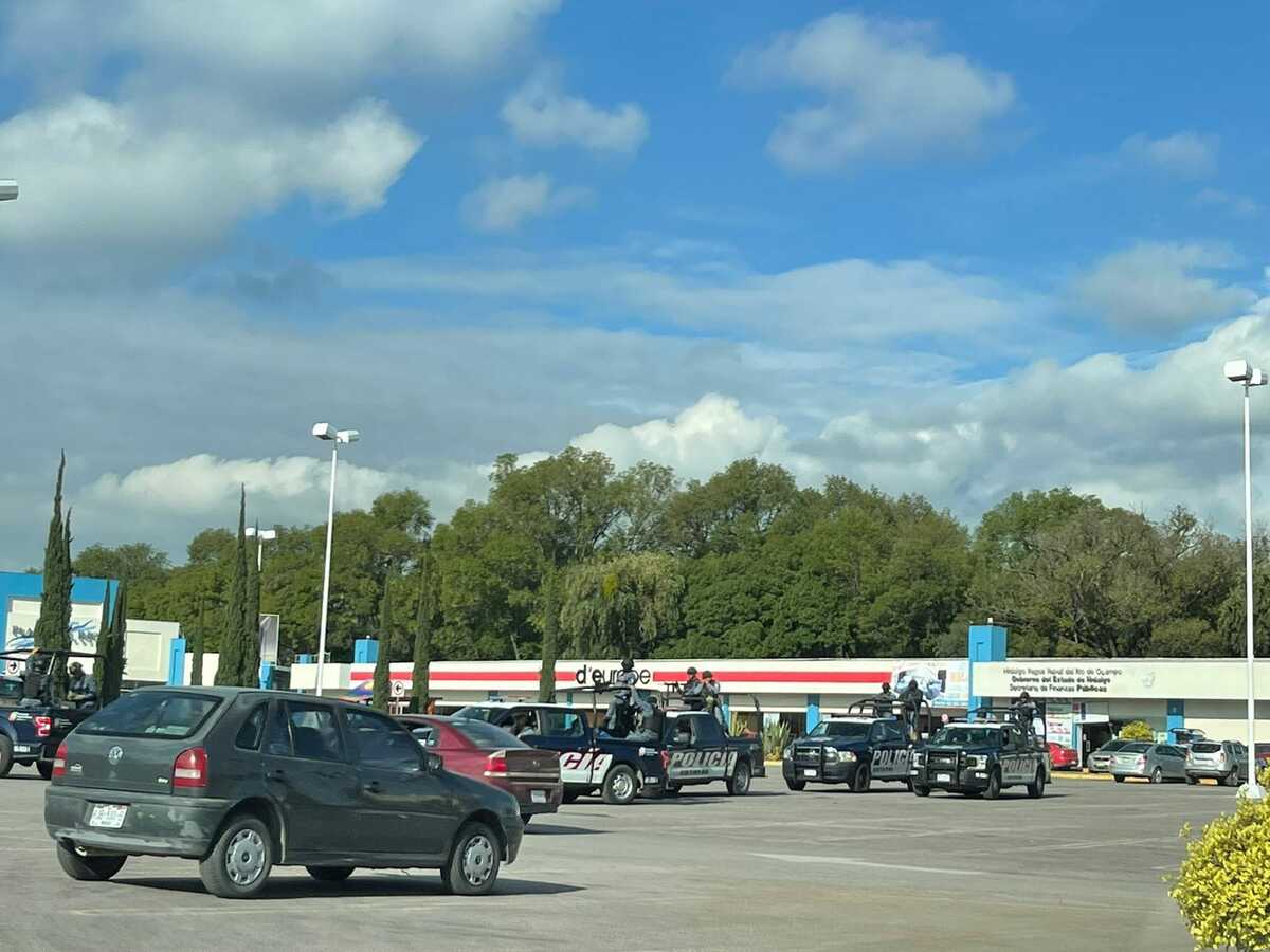 Cierre de carretera México-Querétaro (Francisco Villeda)