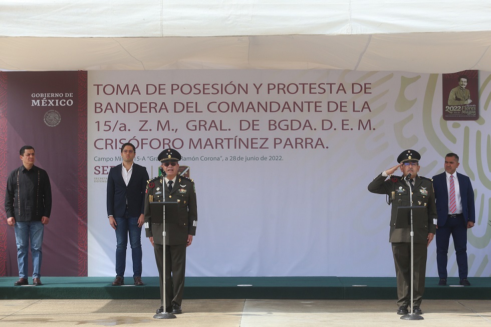 Crisóforo Martínez Parra tomó posesión y protesta de bandera como nuevo comandante de la 15va zona militar de Jalisco (Fernando Carranza)