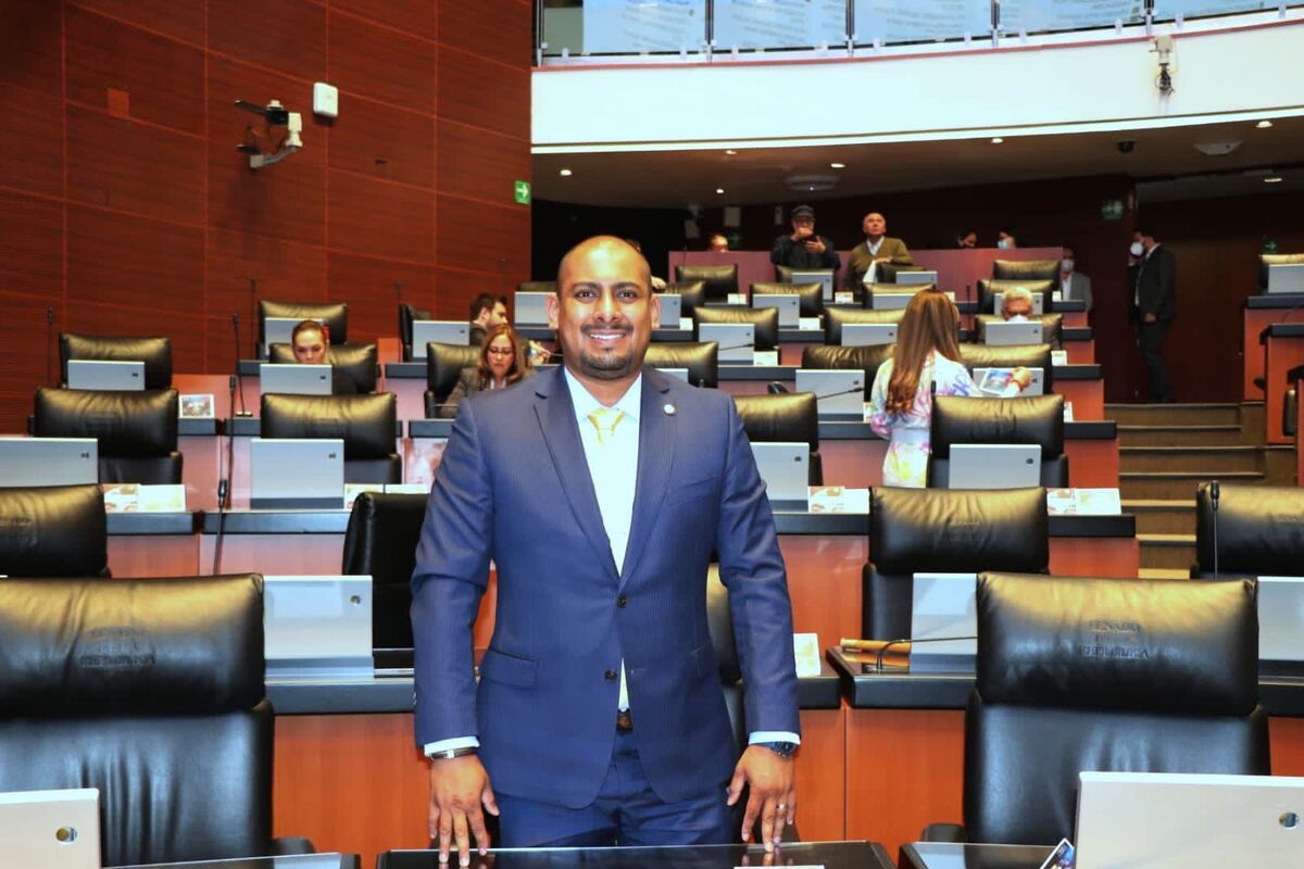 Elí Cervantes, senador de Morena | Especial