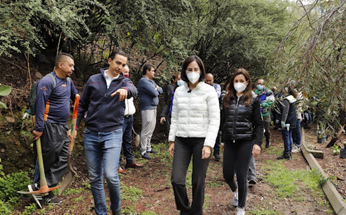 Lía Limón agradeció la alianza que la alcaldía Álvaro Obregón tiene con la Secretaría del Medio Ambiente de CdMx. | Especial