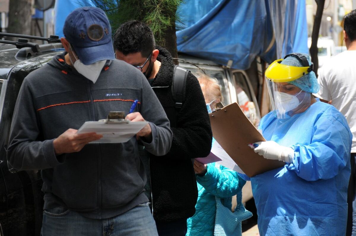 Piden de denunciar venta de pruebas de covid-19 falsas. (Cuartoscuro)