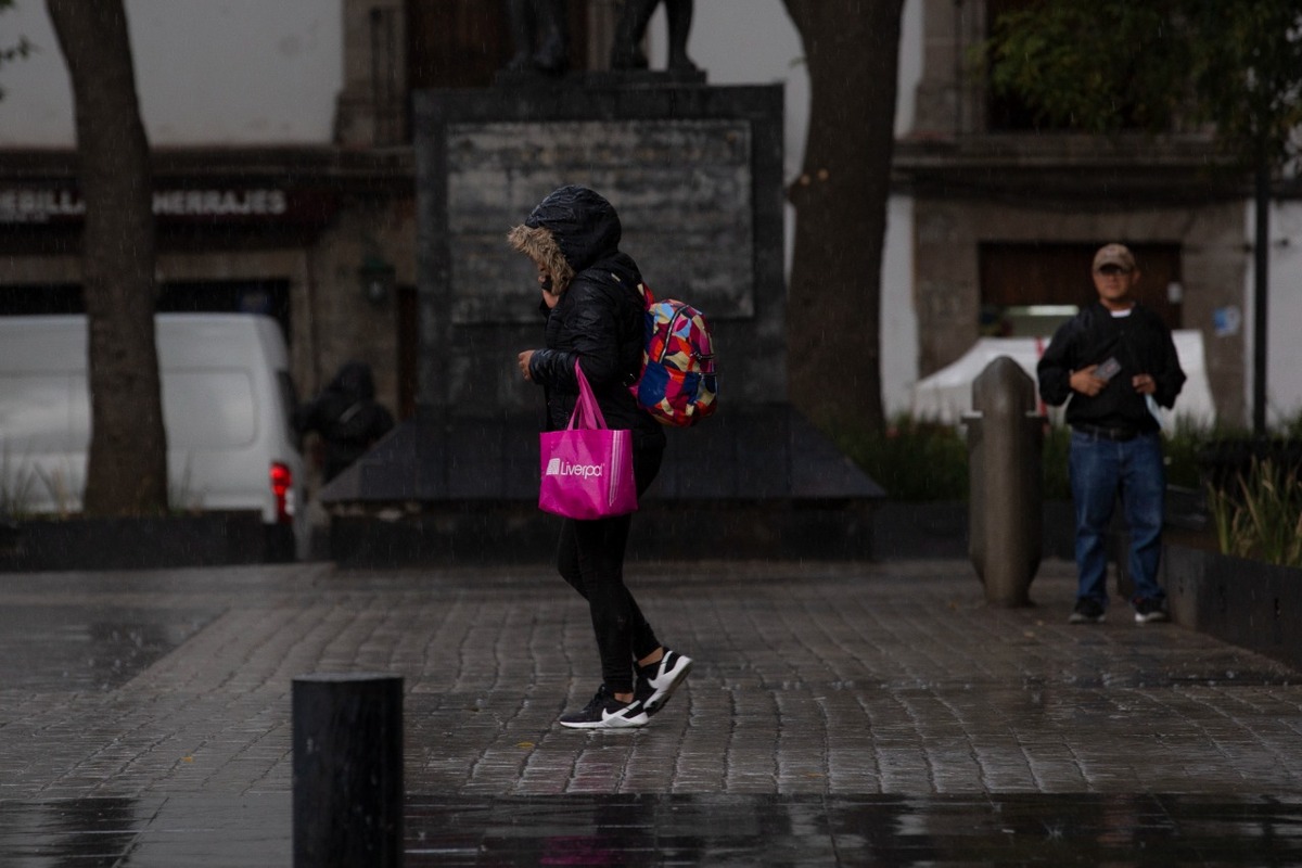 Tarde de lluvia en la Ciudad de México | Octavio Hoyos