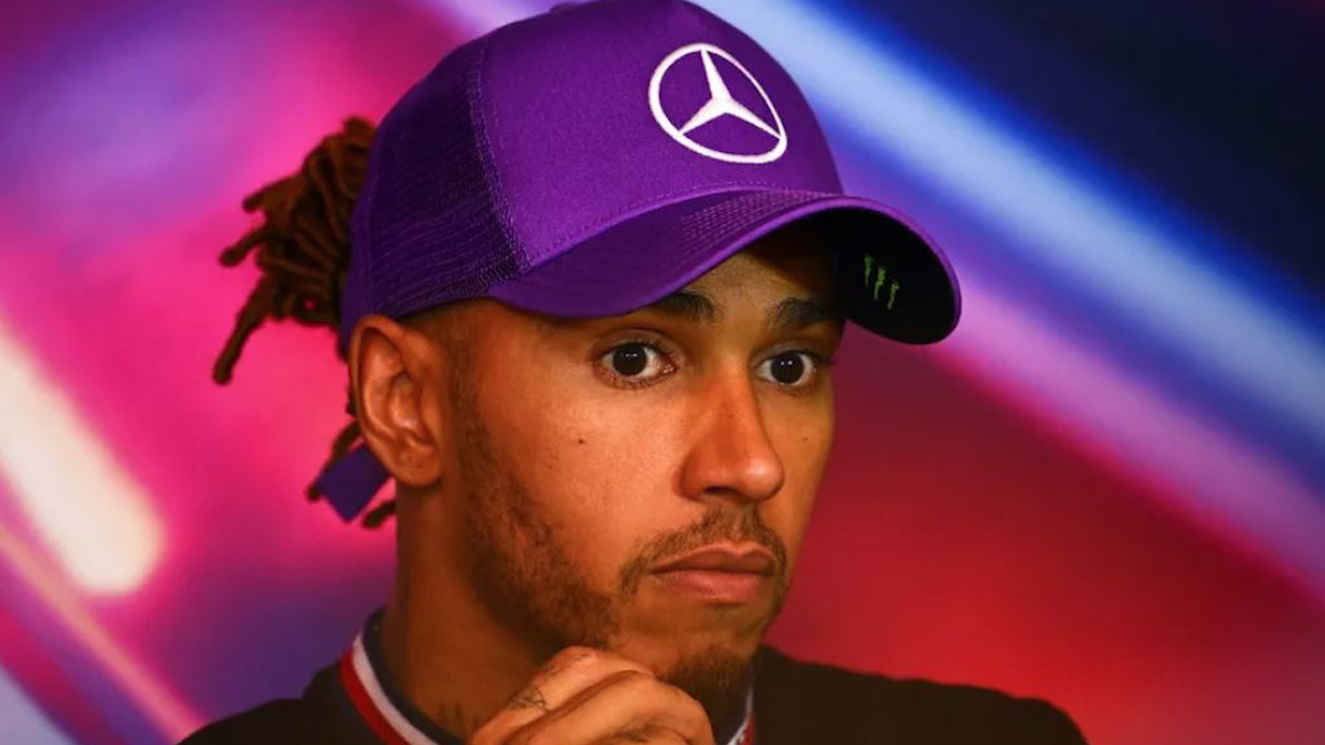 "Esas actitudes arcaicas deben cambiar": Hamilton le responde a Piquet por llamarlo "negrito"