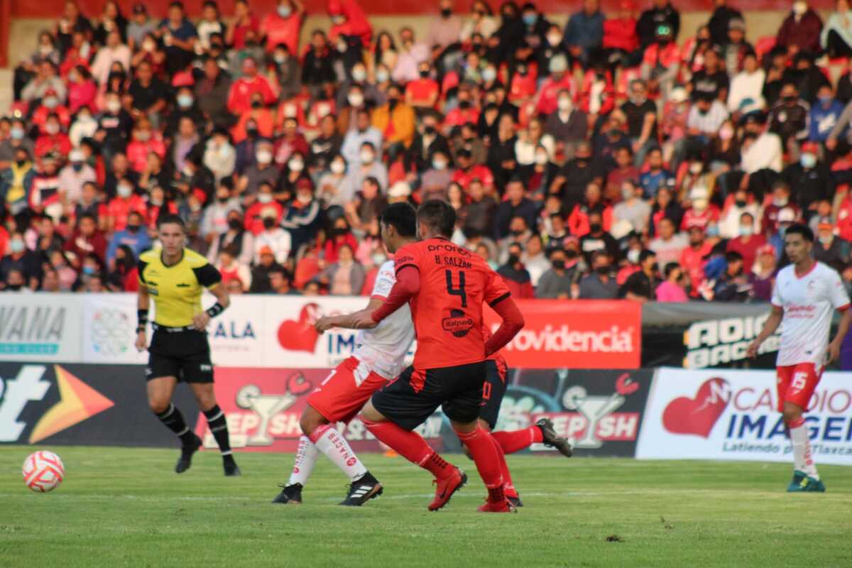 Coyotes de Tlaxcala vence a Cimarrones de Sonora en presentación del Apertura 2022 | Especial
