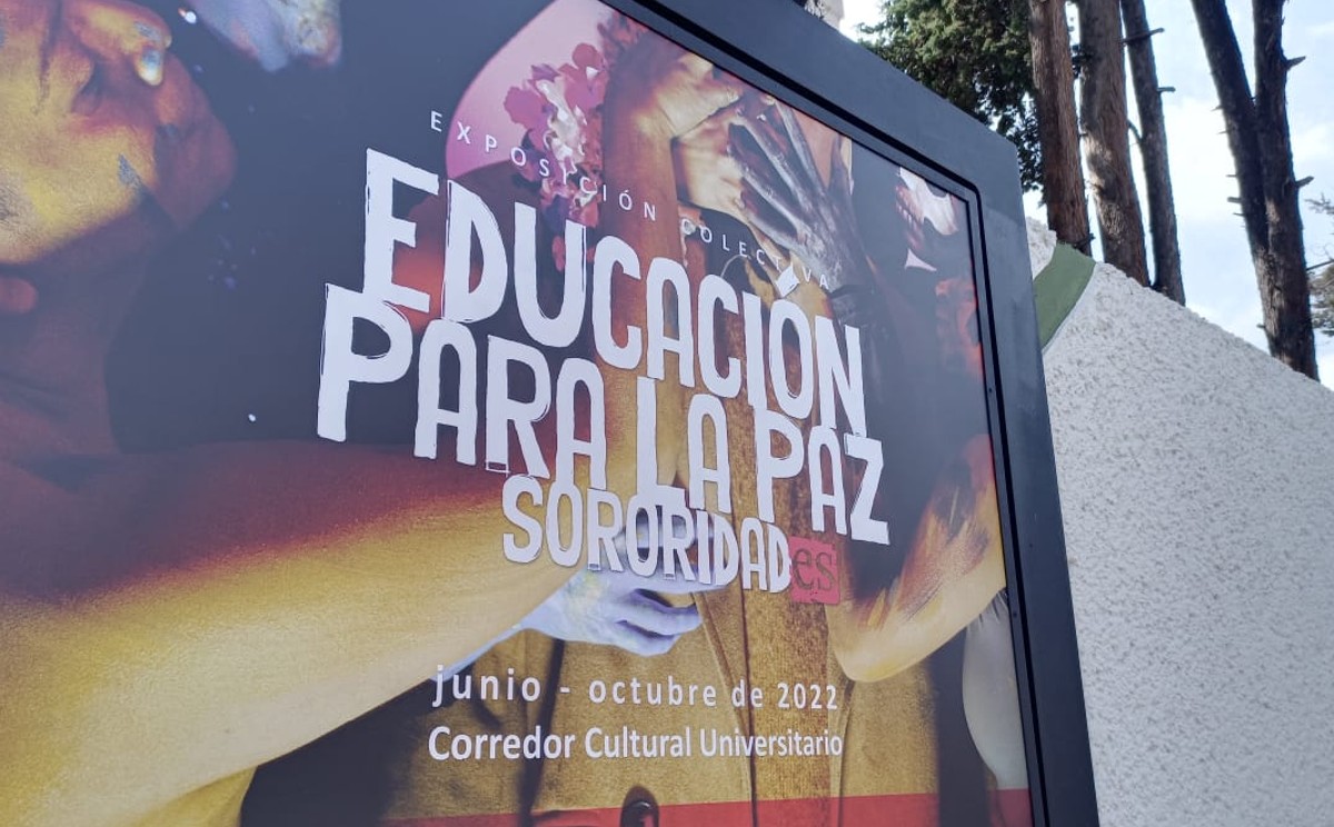 Exposción en Corredor | Especial