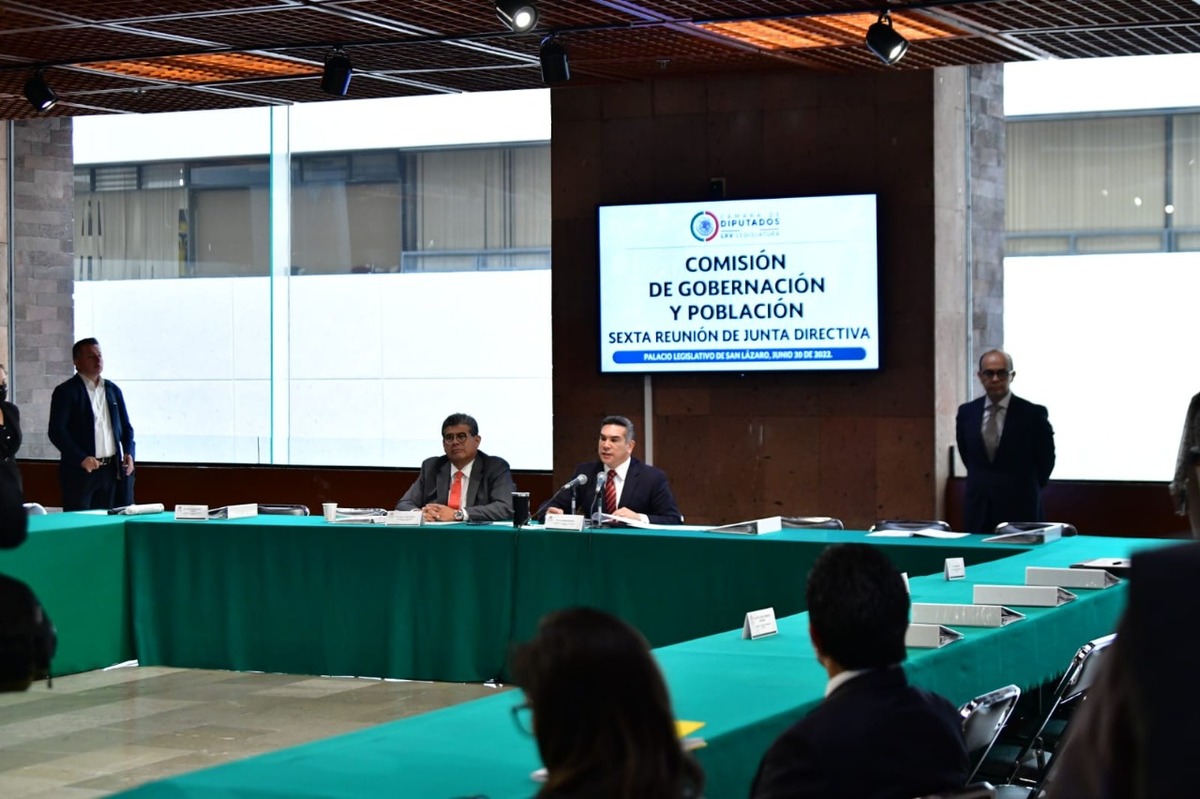 Comisión de Gobernación en el Palacio de San Lázaro