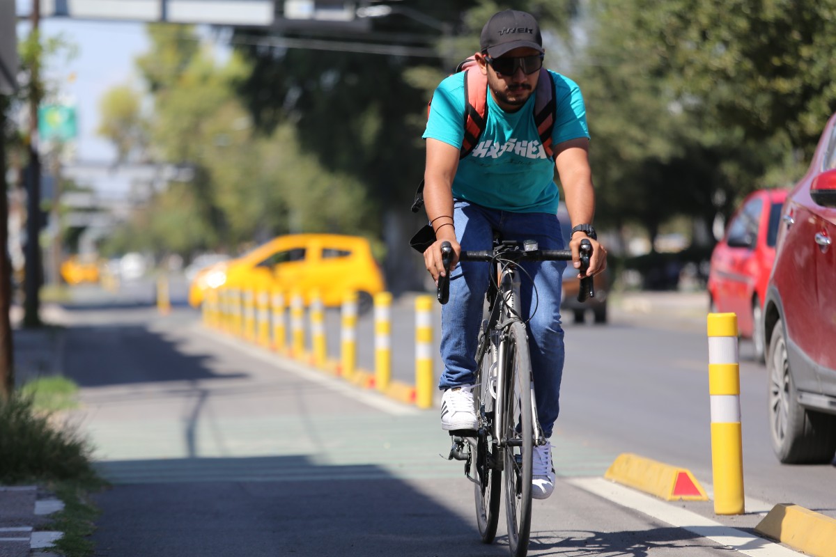 Ciclovía en Calzada Torreón | Mauricio Román