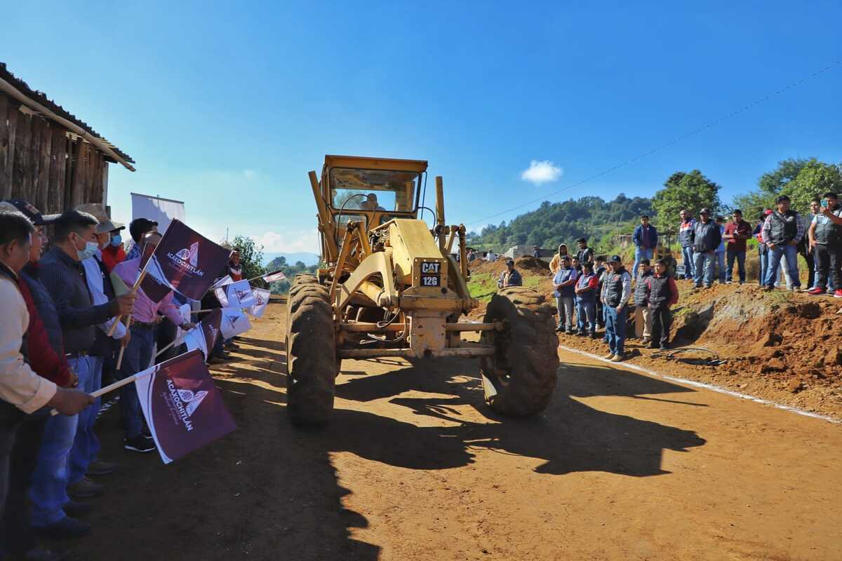 Dan banderazo de inicio de obra.(Cortesía)