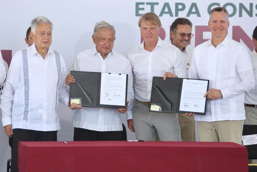 Firma de contratos de intención | Ariel Ojeda